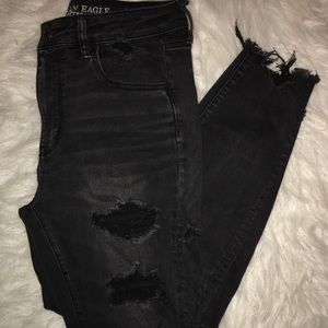 black distressed American Eagle jeans